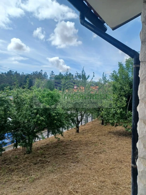 Moradia T5 para Venda em Pessegueiro do Vouga