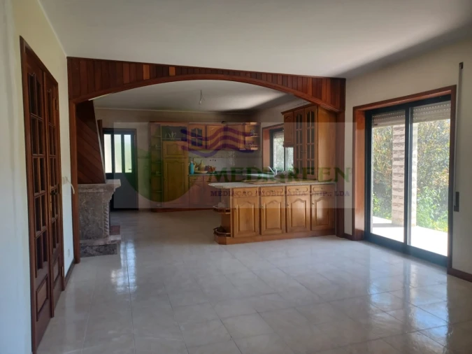 Moradia T5 para Venda em Pessegueiro do Vouga Foto 2