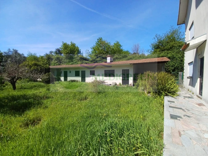 Moradia T5 para Venda em Pessegueiro do Vouga Foto 34