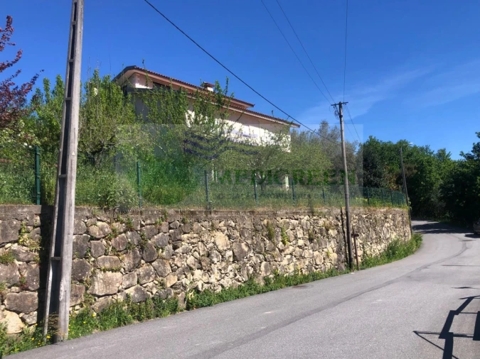 Moradia T5 para Venda em Pessegueiro do Vouga Foto 49