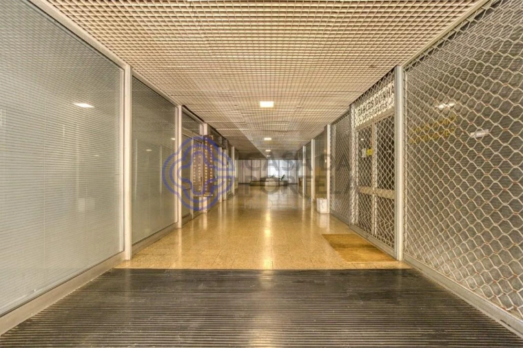 Loja para Venda em Cedofeita, Santo Ildefonso, Sé, Miragaia, São Nicolau e Vitória Foto 6