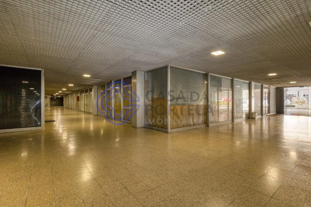 Loja para Venda em Cedofeita, Santo Ildefonso, Sé, Miragaia, São Nicolau e Vitória Foto 10