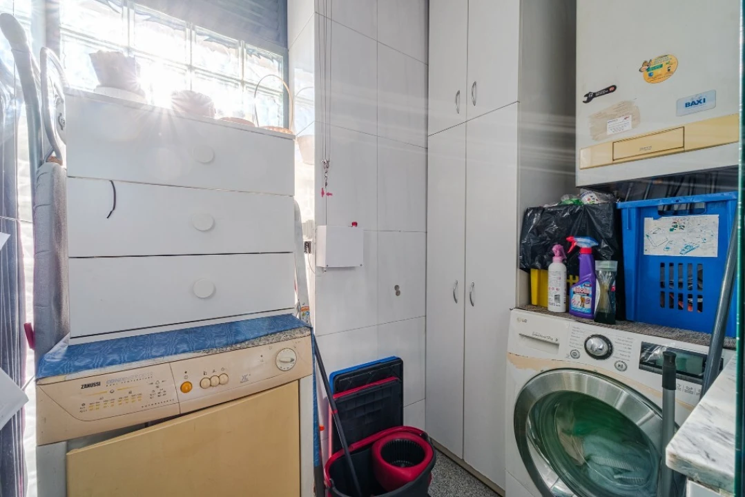 Apartamento T2 para Venda em Castêlo da Maia Foto 10