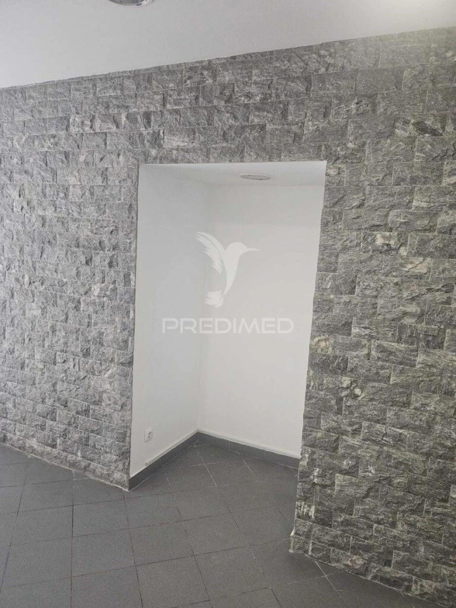 Loja para Venda em Assunção, Ajuda, Salvador e Santo Ildefonso Foto 11