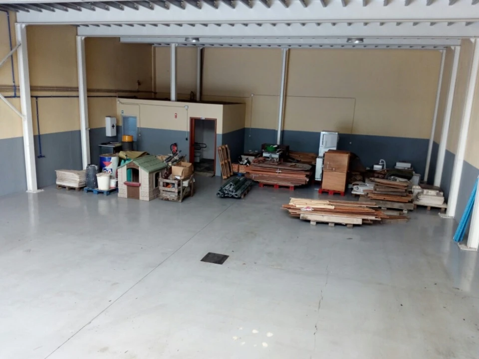 Armazém para Arrendamento em Santa Maria e São Miguel, São Martinho, São Pedro Penaferrim Foto 2