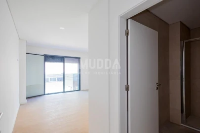 Apartamento T2 para Venda em Esgueira