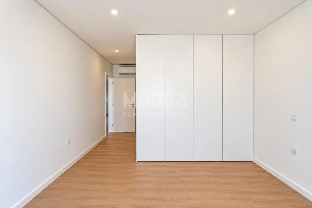Apartamento T2 para Venda em Esgueira Foto 10