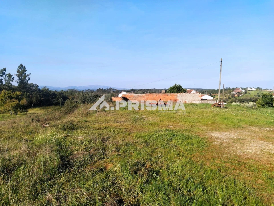 Terreno para Venda em Sarzedas Foto 1