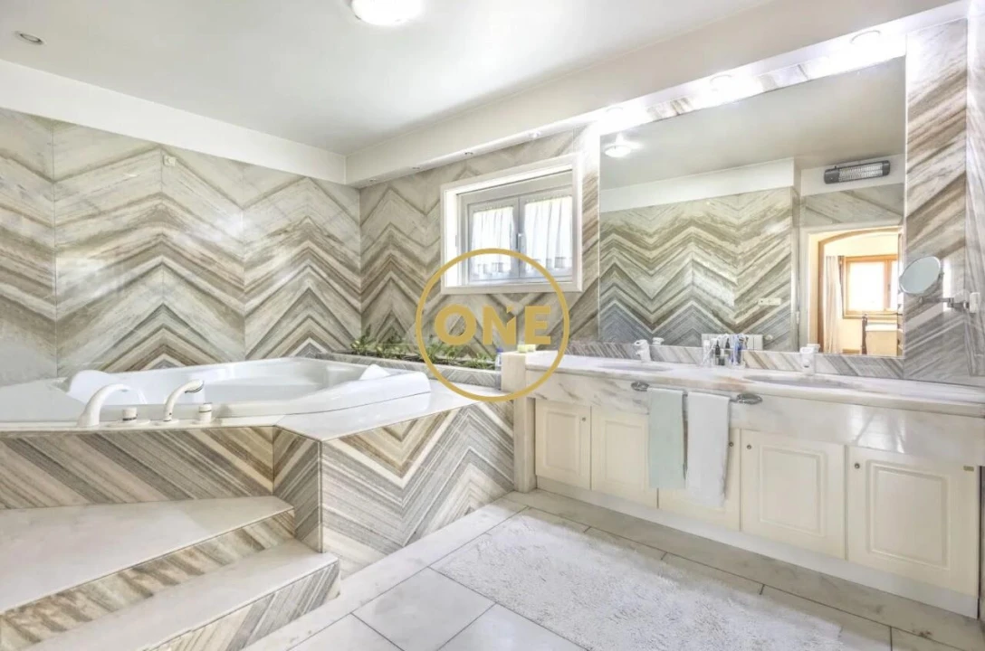 Moradia T5 para Venda em Vila das Aves Foto 17