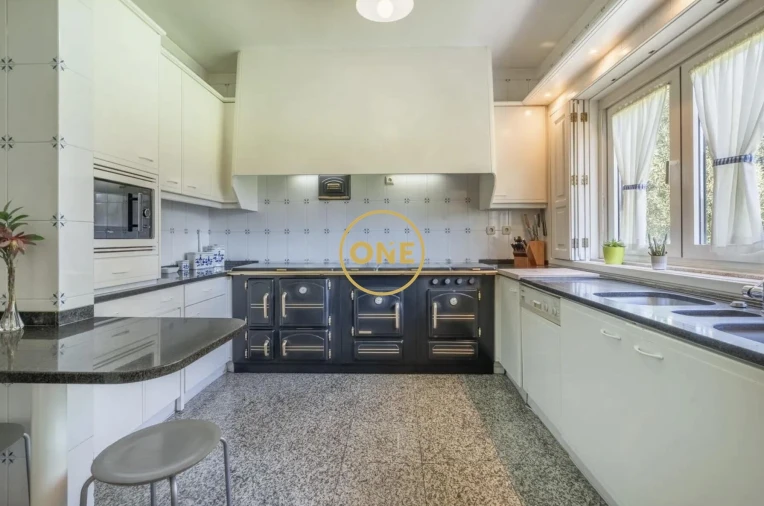 Moradia T5 para Venda em Vila das Aves Foto 8