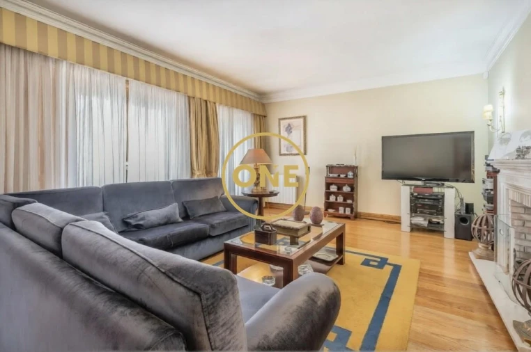 Moradia T5 para Venda em Vila das Aves Foto 10