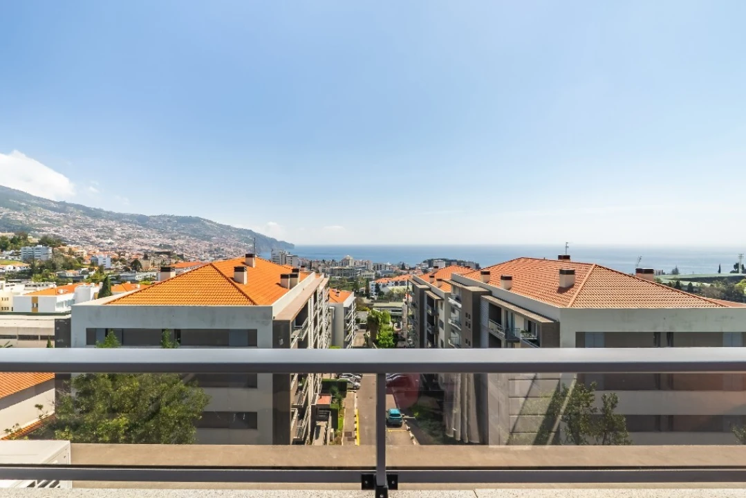 Apartamento T4 para Venda em São Martinho Foto 44