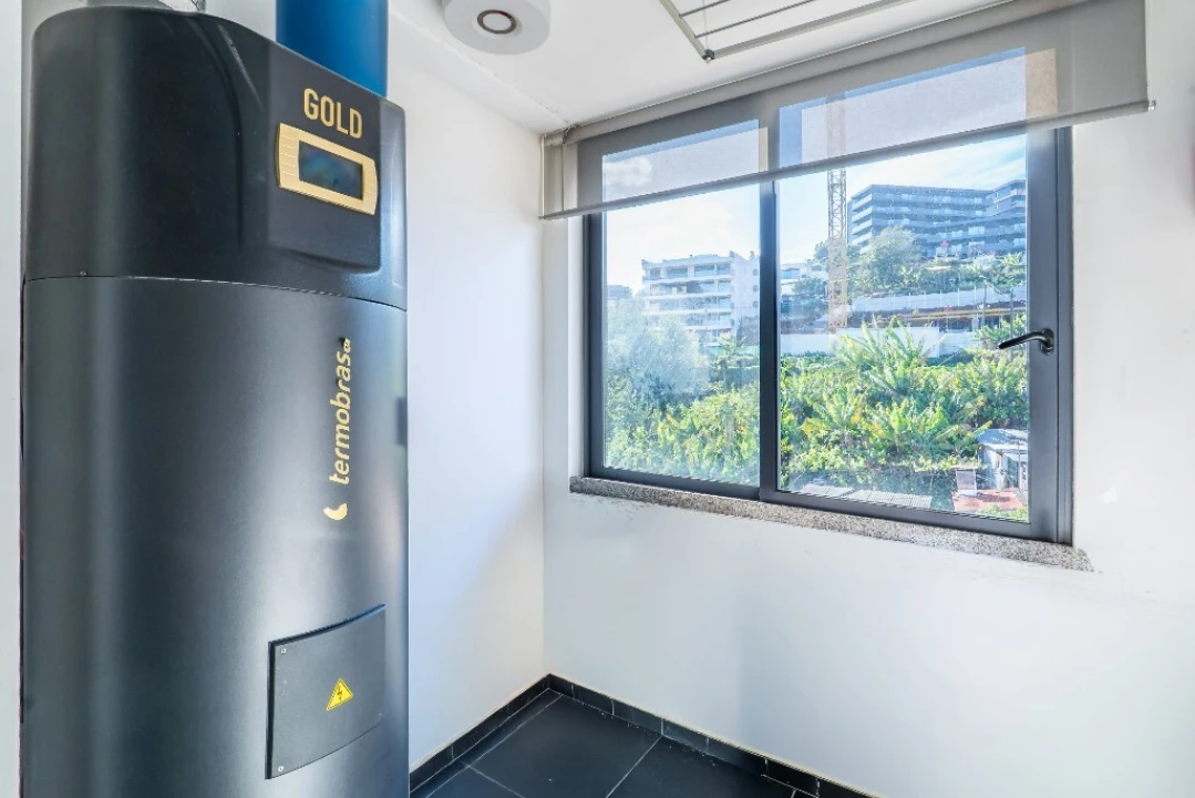 Apartamento T4 para Venda em São Martinho Foto 9