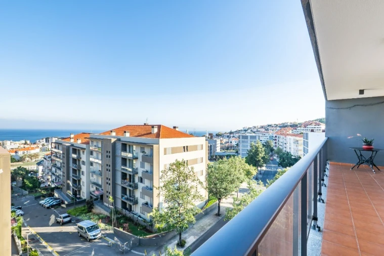 Apartamento T4 para Venda em São Martinho Foto 31