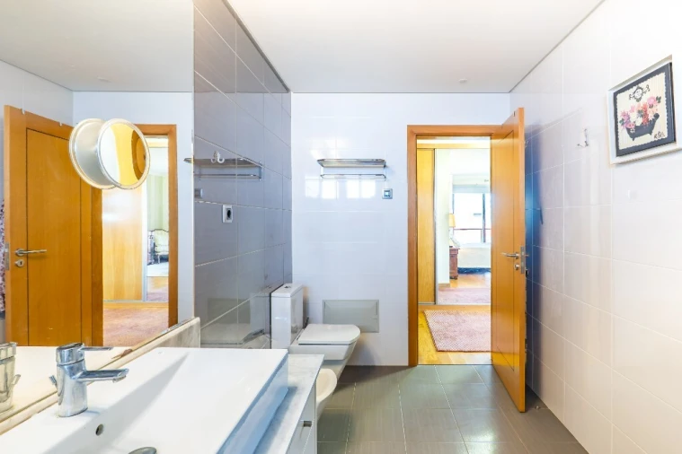 Apartamento T4 para Venda em São Martinho Foto 23