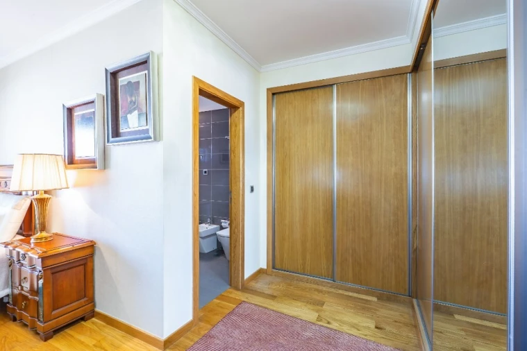 Apartamento T4 para Venda em São Martinho Foto 21