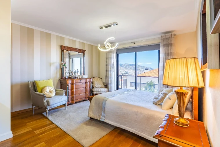 Apartamento T4 para Venda em São Martinho Foto 18