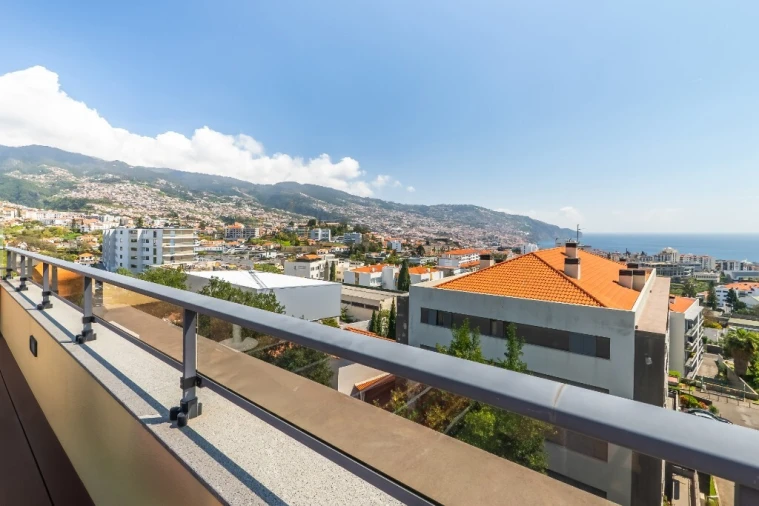 Apartamento T4 para Venda em São Martinho Foto 45