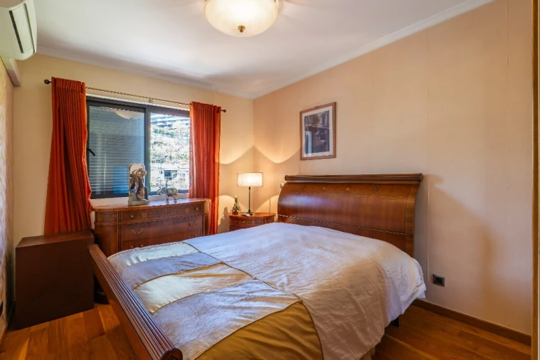 Apartamento T4 para Venda em São Martinho Foto 15