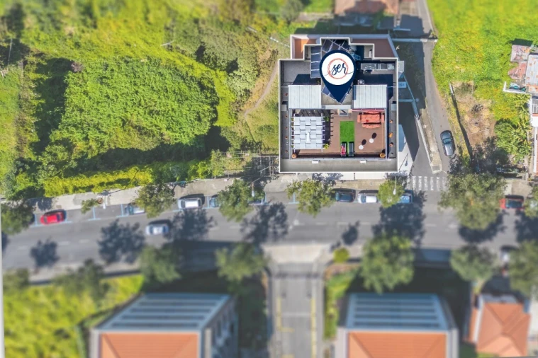 Apartamento T4 para Venda em São Martinho Foto 59