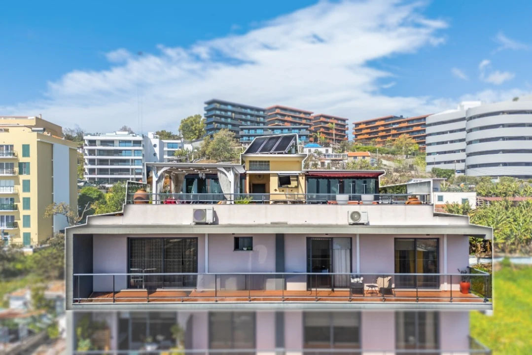 Apartamento T4 para Venda em São Martinho Foto 50