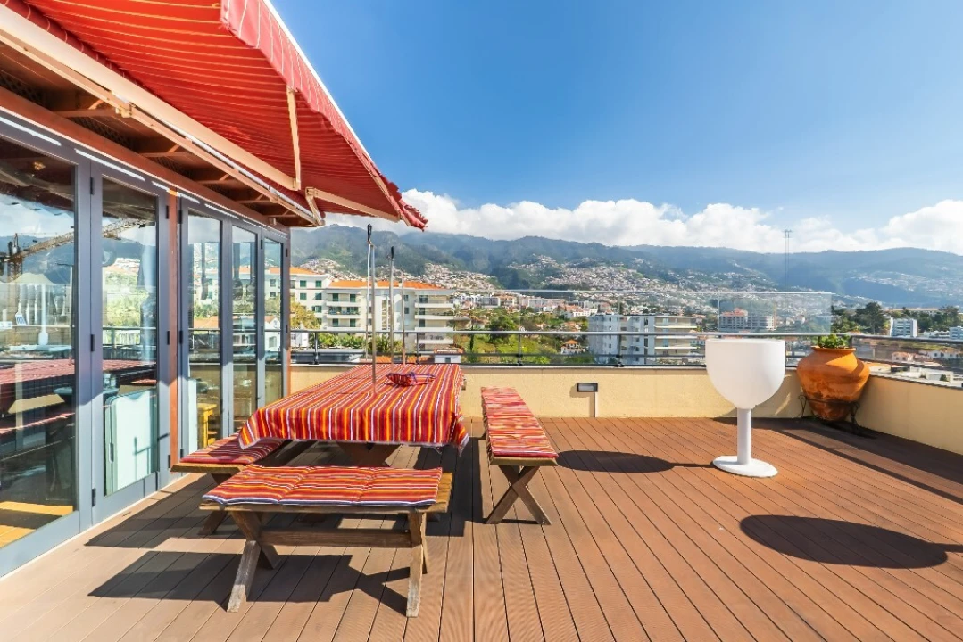 Apartamento T4 para Venda em São Martinho Foto 35