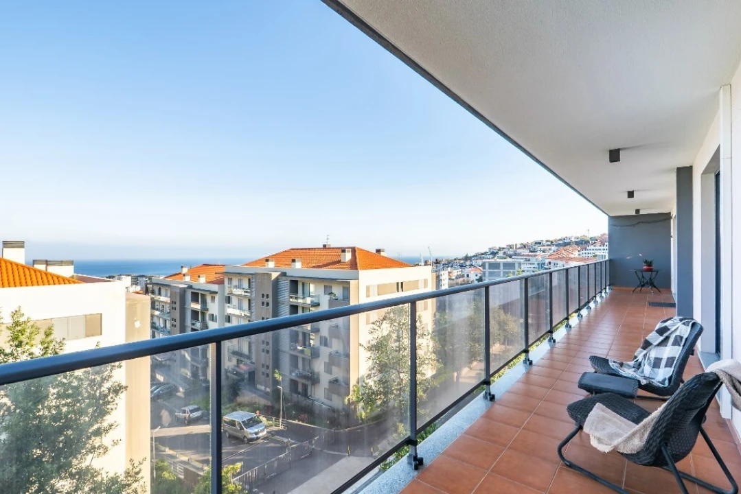 Apartamento T4 para Venda em São Martinho Foto 32