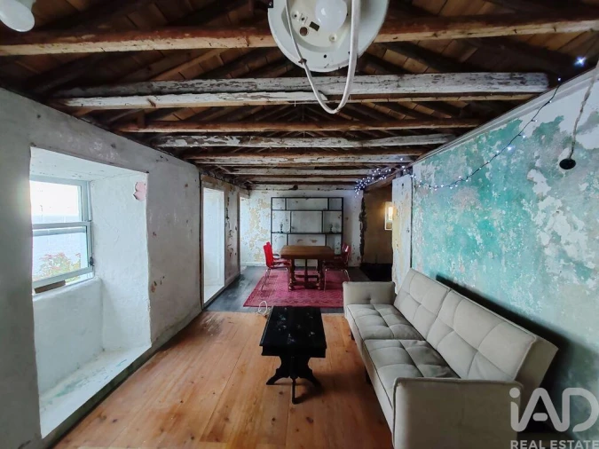 Moradia T1 para Venda em Ribeiras Foto 3