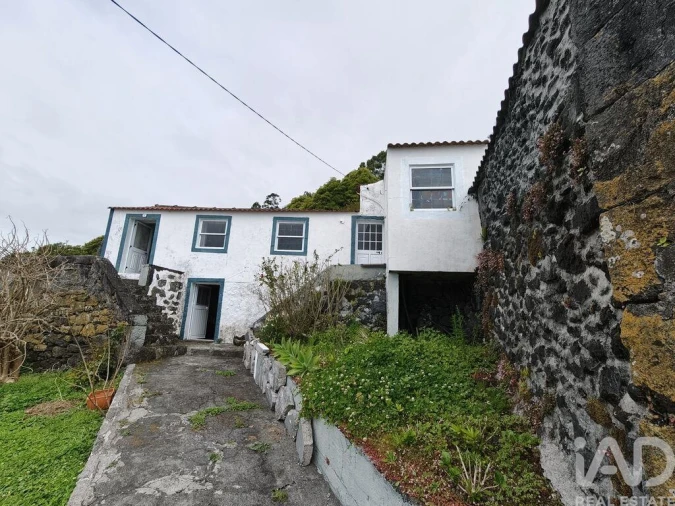 Moradia T1 para Venda em Ribeiras Foto 12