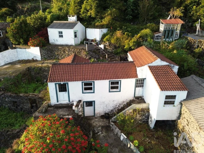 Moradia T1 para Venda em Ribeiras Foto 14