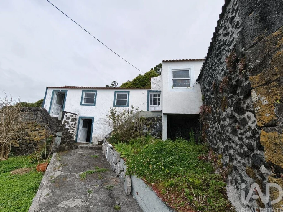 Moradia T1 para Venda em Ribeiras Foto 12