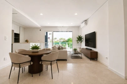 Apartamento T2 para Venda em Charneca de Caparica e Sobreda