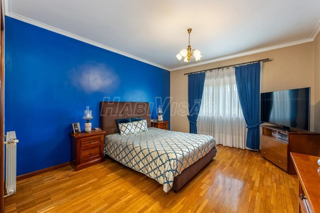 Moradia T4 para Venda em Alfena Foto 18