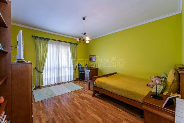 Moradia T4 para Venda em Alfena Foto 14