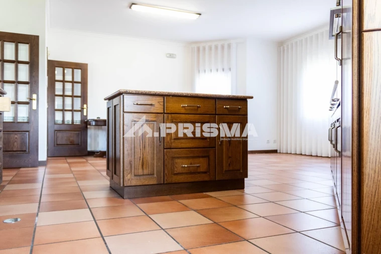 Moradia T5 para Venda em Castelo Branco Foto 9