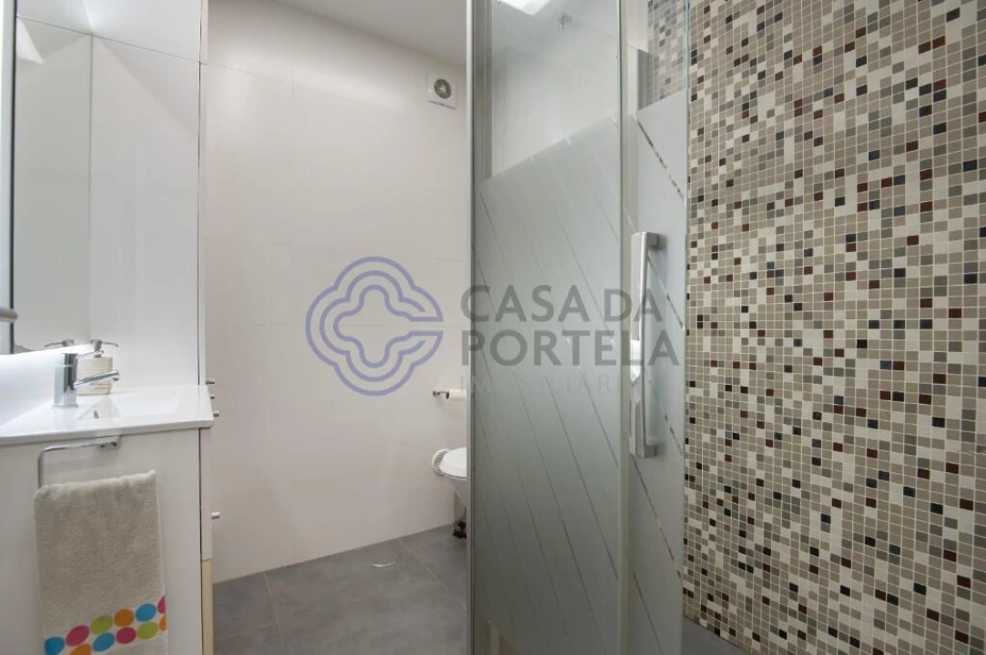 Apartamento T4 para Venda em Benedita Foto 20