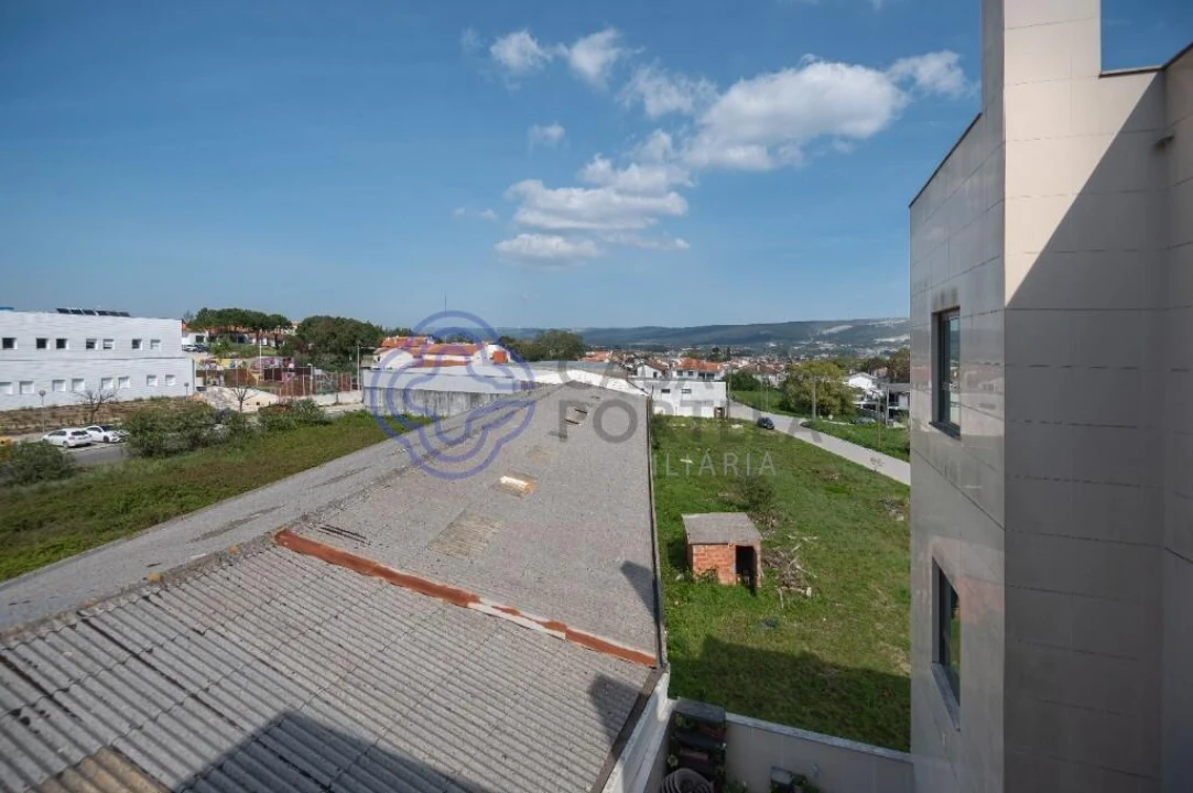 Apartamento T4 para Venda em Benedita Foto 24