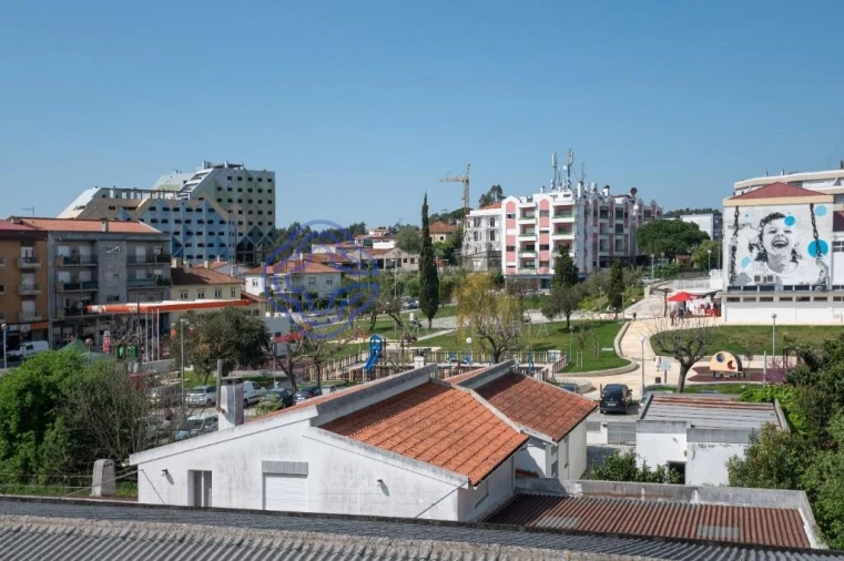 Apartamento T4 para Venda em Benedita Foto 33