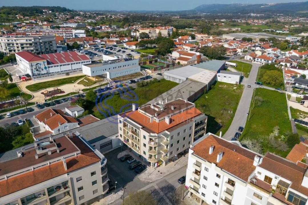 Apartamento T4 para Venda em Benedita Foto 1