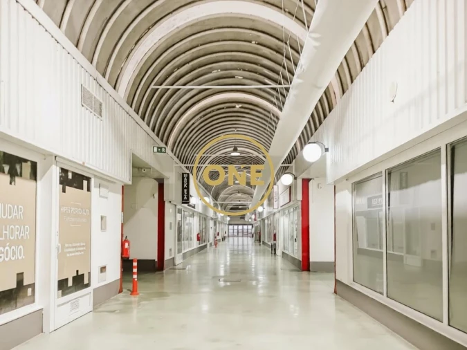 Loja para Venda em Samora Correia Foto 4