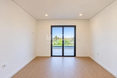 Apartamento T2 para Venda em Esgueira