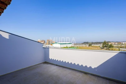 Apartamento T2 para Venda em Esgueira