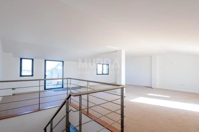 Apartamento T2 para Venda em Esgueira