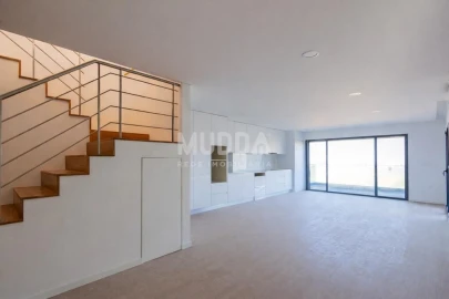 Apartamento T2 para Venda em Esgueira