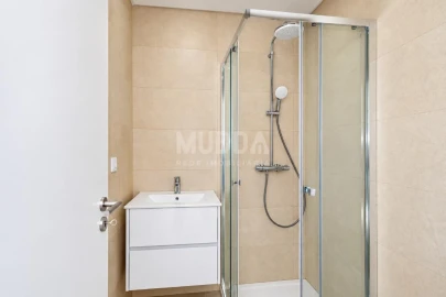 Apartamento T2 para Venda em Esgueira