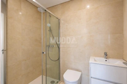 Apartamento T2 para Venda em Esgueira