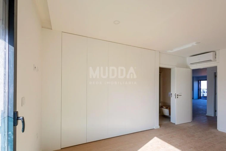Apartamento T2 para Venda em Esgueira Foto 5