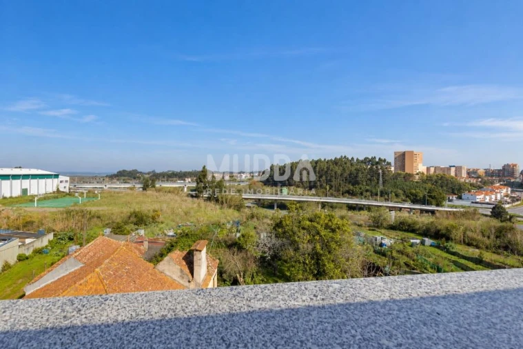 Apartamento T2 para Venda em Esgueira Foto 17