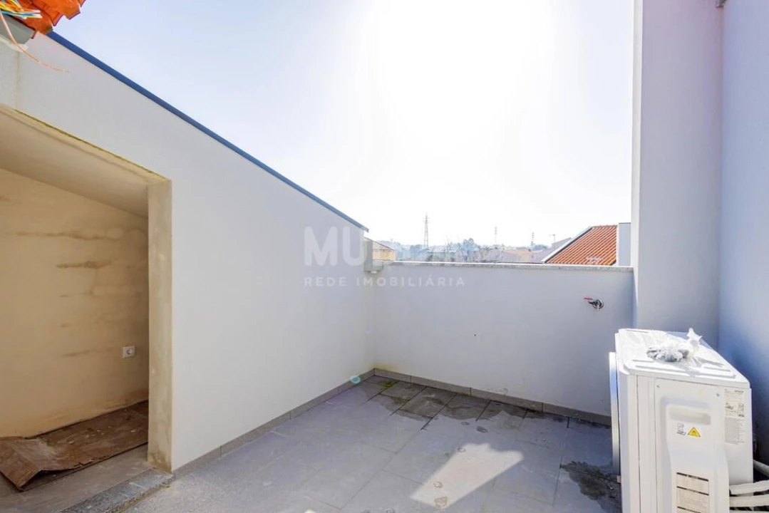 Apartamento T2 para Venda em Esgueira Foto 17