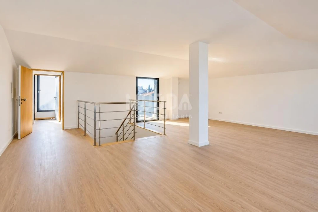 Apartamento T2 para Venda em Esgueira Foto 16